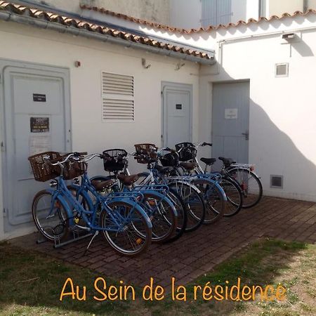 Eole, Idealement Situe Sur Le Port De St Martin De Re سان مارتن دو ر المظهر الخارجي الصورة