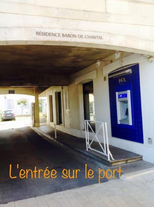 Eole, Idealement Situe Sur Le Port De St Martin De Re سان مارتن دو ر المظهر الخارجي الصورة